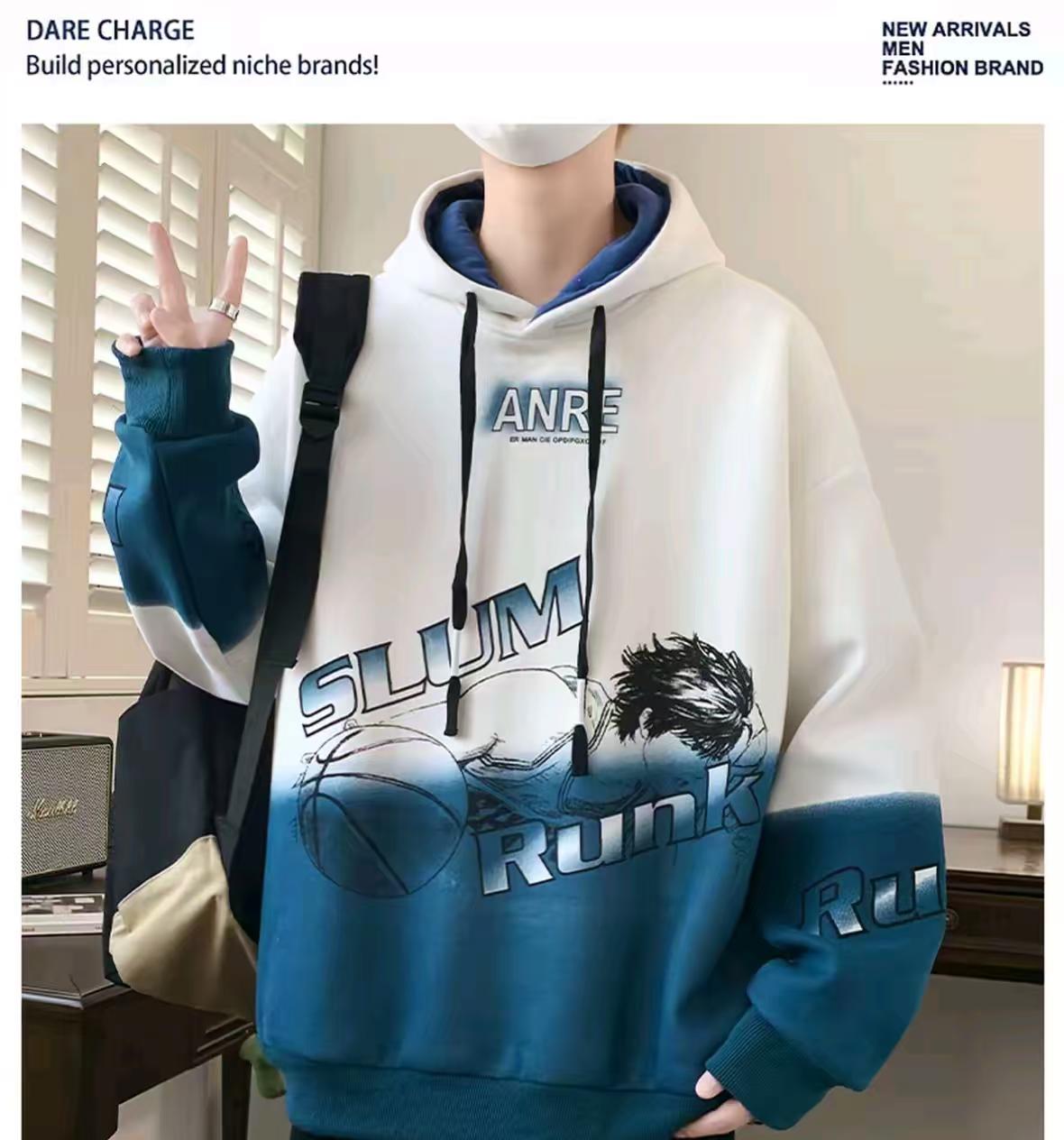 工装机能男装 AI 男装提示词 54 Qwen Image prompt example: 工装机能男装场景的 AI 男装图片提示词,适合男装店、小红书图文、电商主图和男士穿搭内容生成 9:16 竖版氛围图。