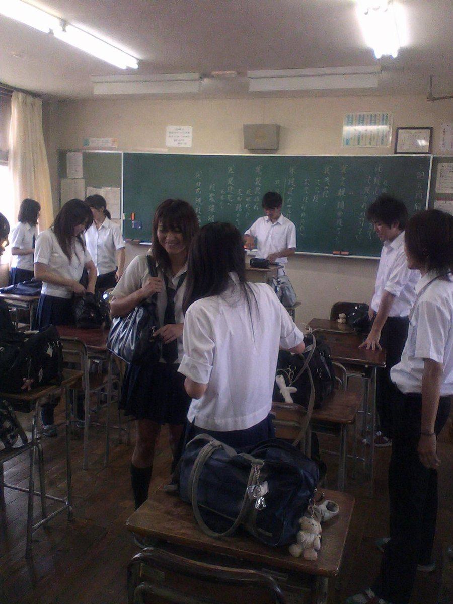 Nostalgic 2010s School Photo Qwen Image prompt example variation 4: A highly detailed prompt for generating low-quality, nostalgic photos of Japanese high school students hanging...
