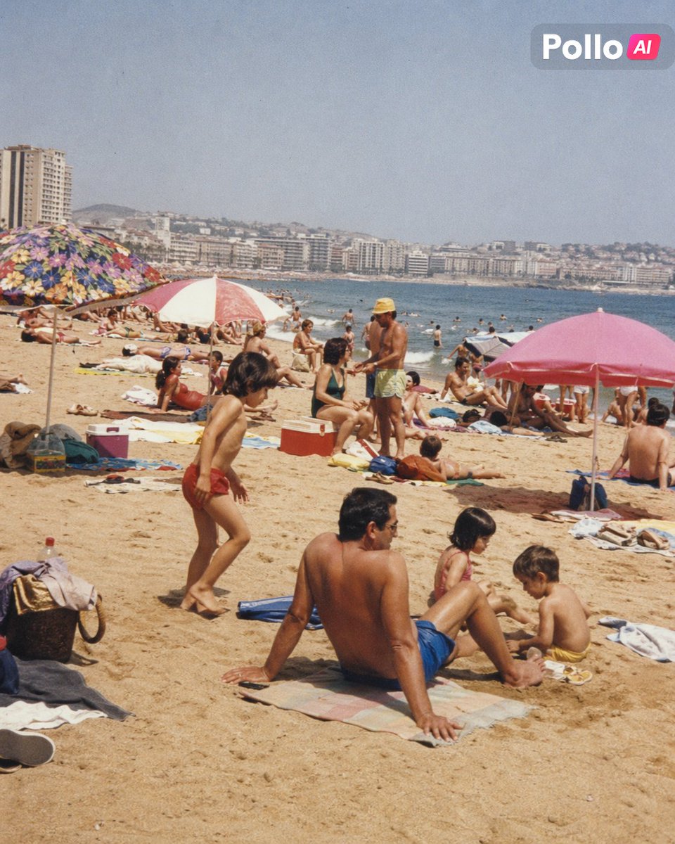 1990s Spanish Beach Family Snapshot Qwen Image 프롬프트 예시: This prompt generates a nostalgic, realistic color-film beach photo of everyday summer life in 1990s Spain, ideal for...