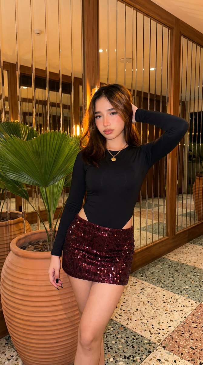 High-Fidelity Fashion Photography Prompt GPT Image 2 prompt example: A prompt for realistic, high-fidelity fashion photography that places a subject in an upscale hotel lobby...