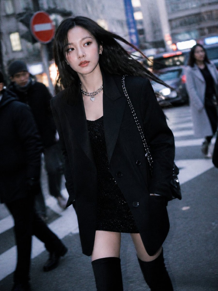 Moody Black Outfit Street Style Qwen Image prompt example: A cinematic fashion-street photo prompt for generating an upscale urban editorial look with a black blazer, mini dress,...